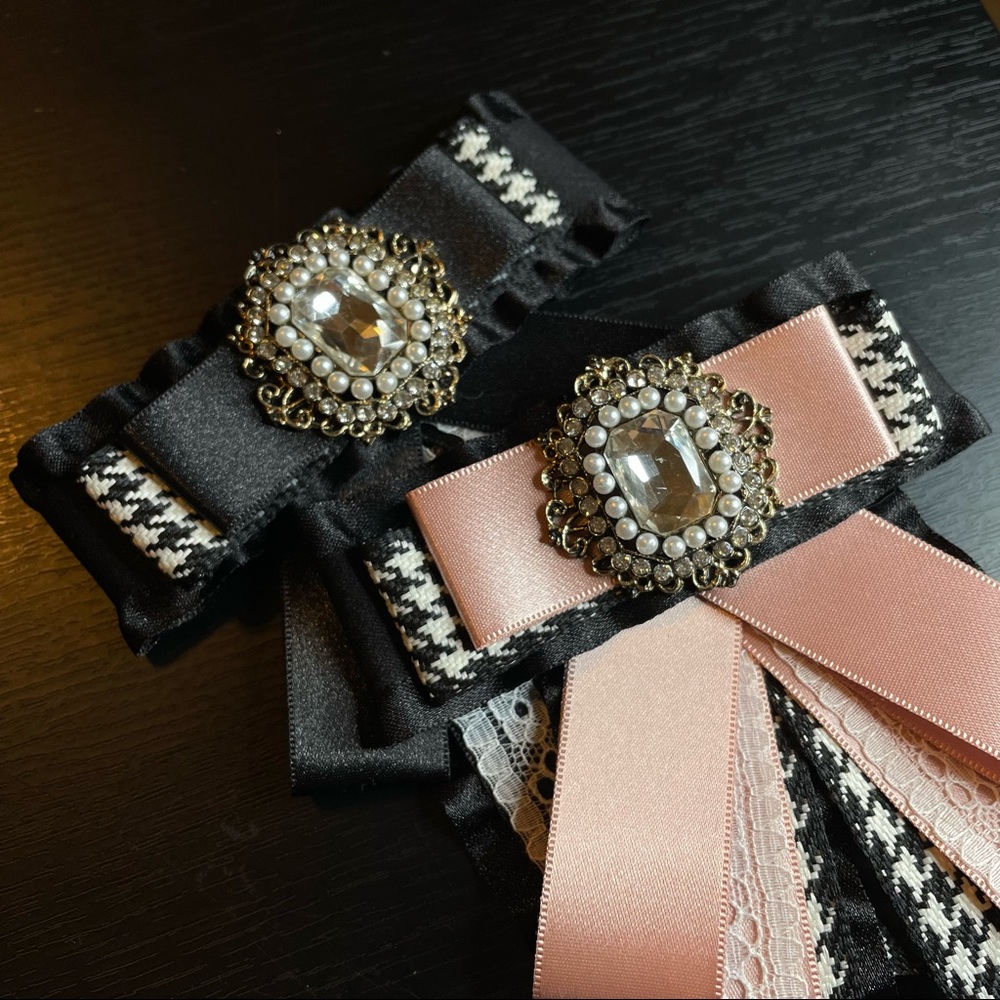 Fancy broach pins